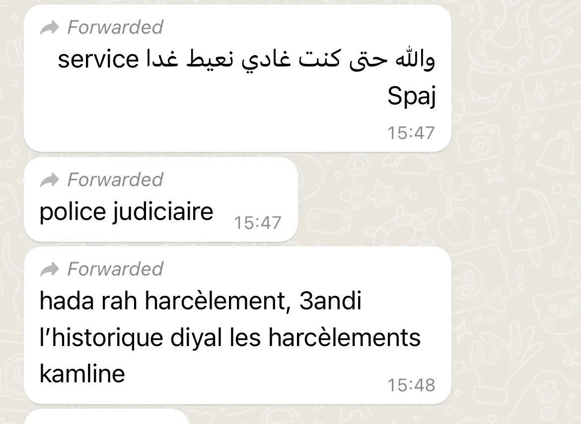 كان هناك صديق آخر لهما… وقلت في نفسي ربما يكون هو العقل الذي سيضع حدا لكل هذا العبث. تركت له رسالة عابرة في أنستغرام، كنت أراه آخر خيط أتشبث به لأوقف هذا التلاعب، لأنه يعرفهما معا. لكن ما فعله كان تصرفا طفوليا يعكس لؤم وخبث ذلك الإنسان: راسل شريك السكن، مدّعيا أنني أهدده… وأنني أتحرش به. حينها أدركت حجم السذاجة التي كنت أعيشها. كنت أظن أنني بين أصدقاء، فإذا بي أكتشف أنني وسط عصابة، شبكة من أناس حقيرين لا يعرفون معنى الشرف أو المبدأ. ربما كنت أعيش في عالم آخر… عالم الكتب والروايات، حيث الصداقة قيمة، والوفاء قاعدة لا استثناء. لكنني وجدت نفسي فجأة في عالم موازٍ، لا يشبه ما عرفته يوما، عالم بلا قيم وبلا صدق.