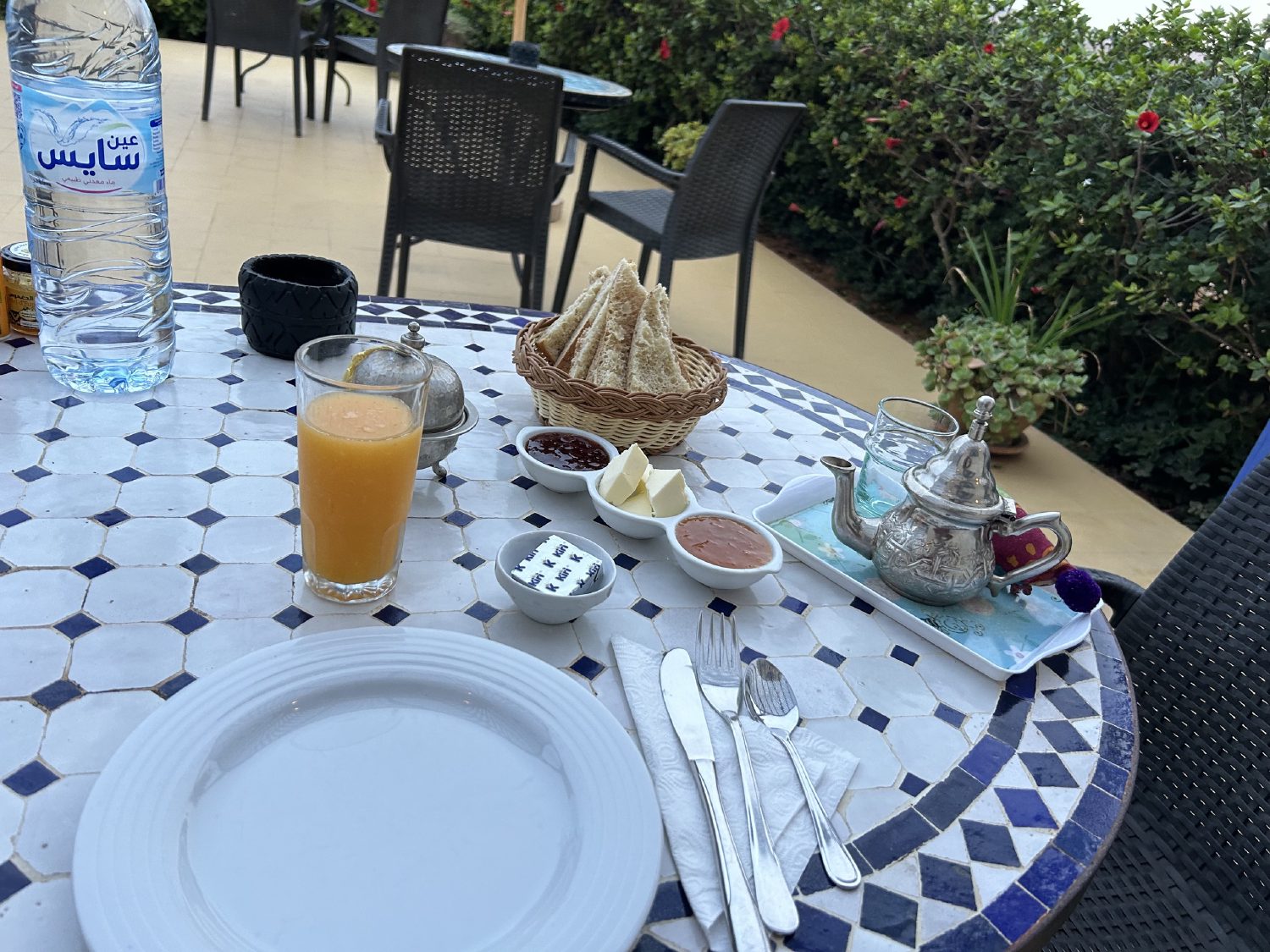 صورة ٣ من ١١ — صور ٠٨