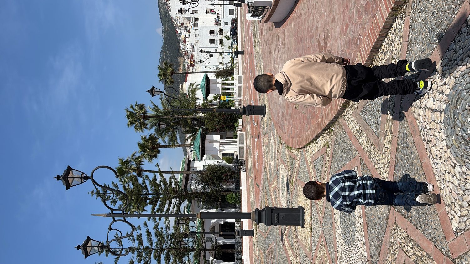 صورة ١٣ من ١٠٠ — صور ٠٩